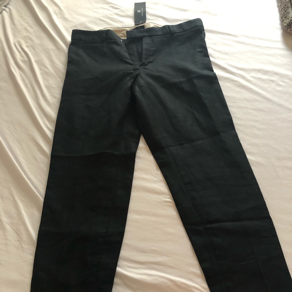 Gorgeous BR straight leg pants with zip ankle
